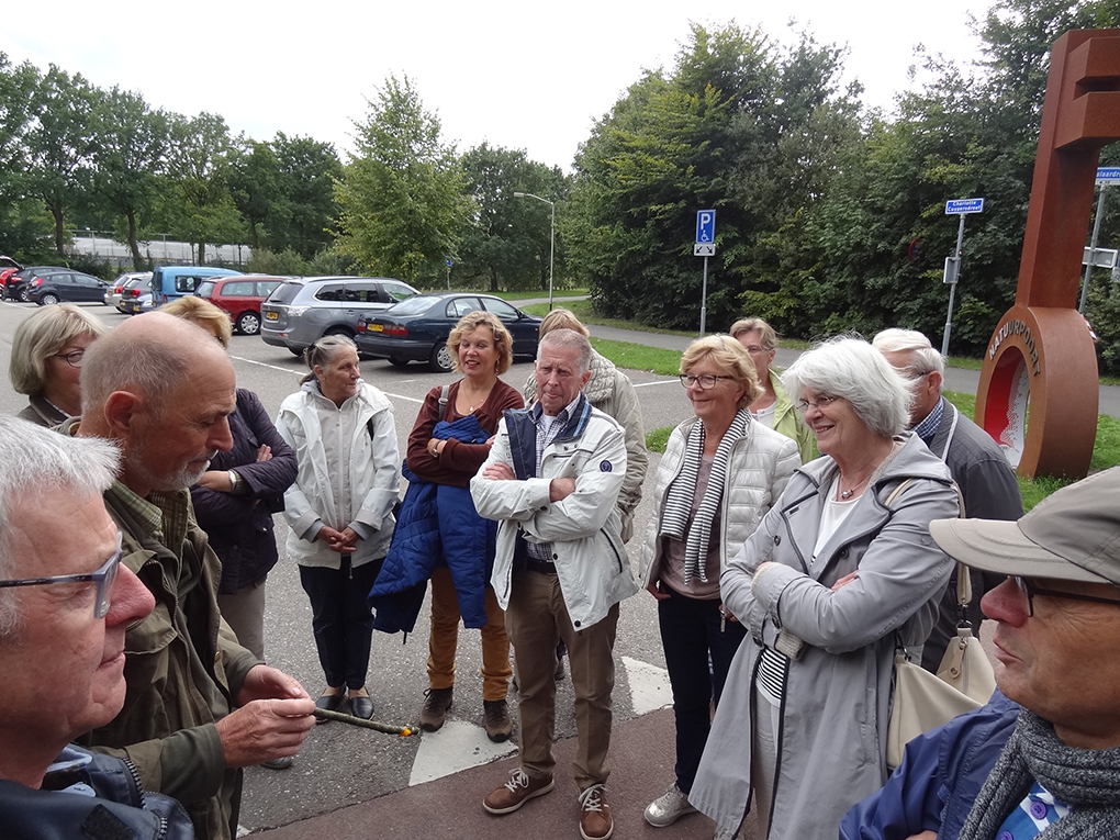  Uistapje 2017, rondleiding in de natuur en uitleg van de natuur. 